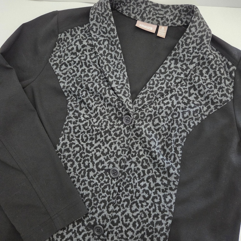 Chico's Blazer Black Grey Leopard Print Knit Button Front‎ Jacket Women Size 3